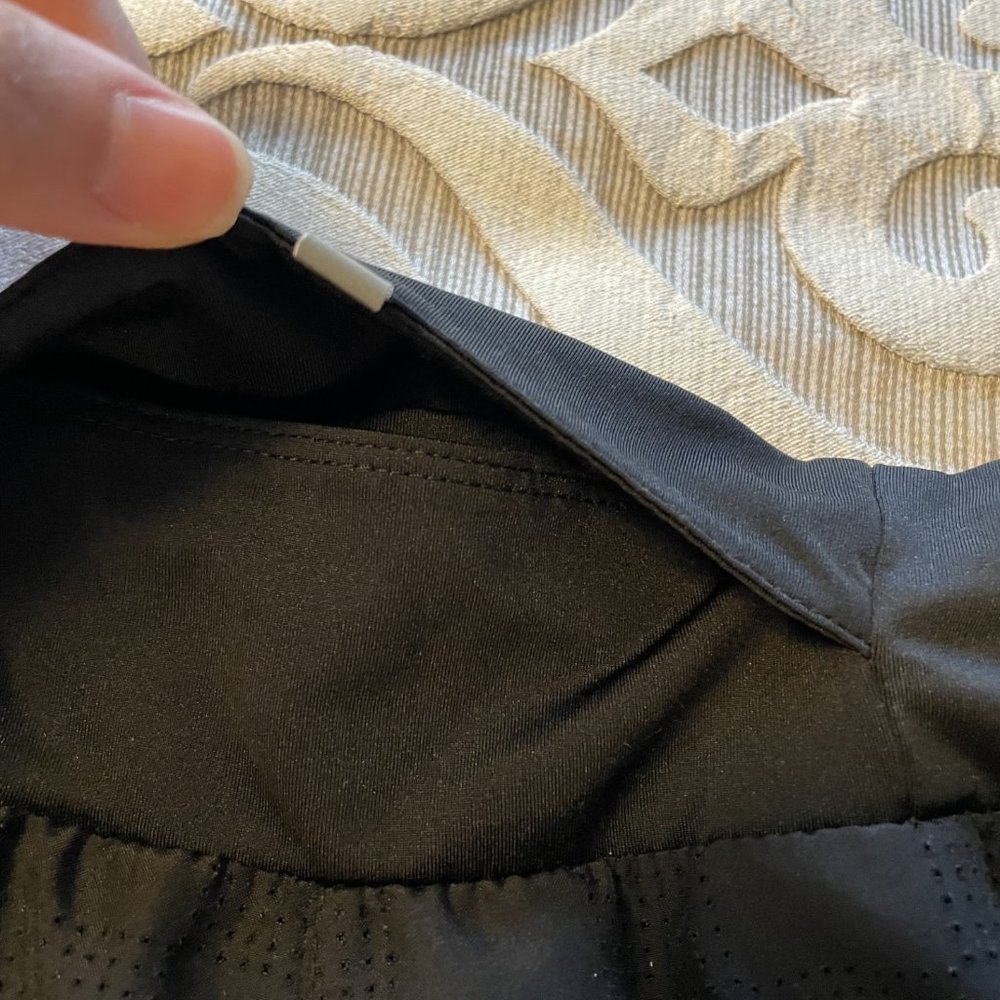 Nike Shorts Womens Size X-Small Black Athletic Workout Lined Running Pocket - Picture 5 of 7